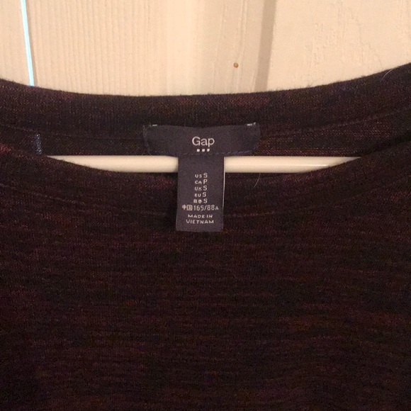 Long sleeve Gap top - Picture 2 of 2